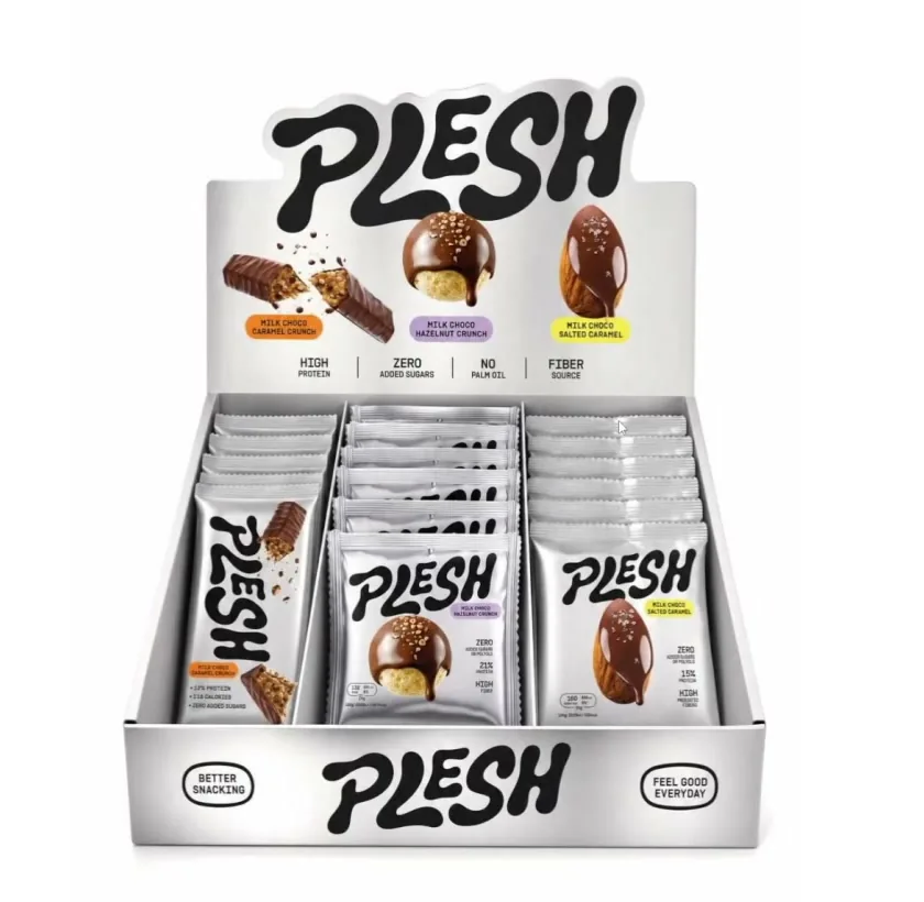 Expositor de sobremesa de PLESH con carga, con cabecero de logo, las tres referencias ilustradas y bolsas de barritas, bocaditos y almendras