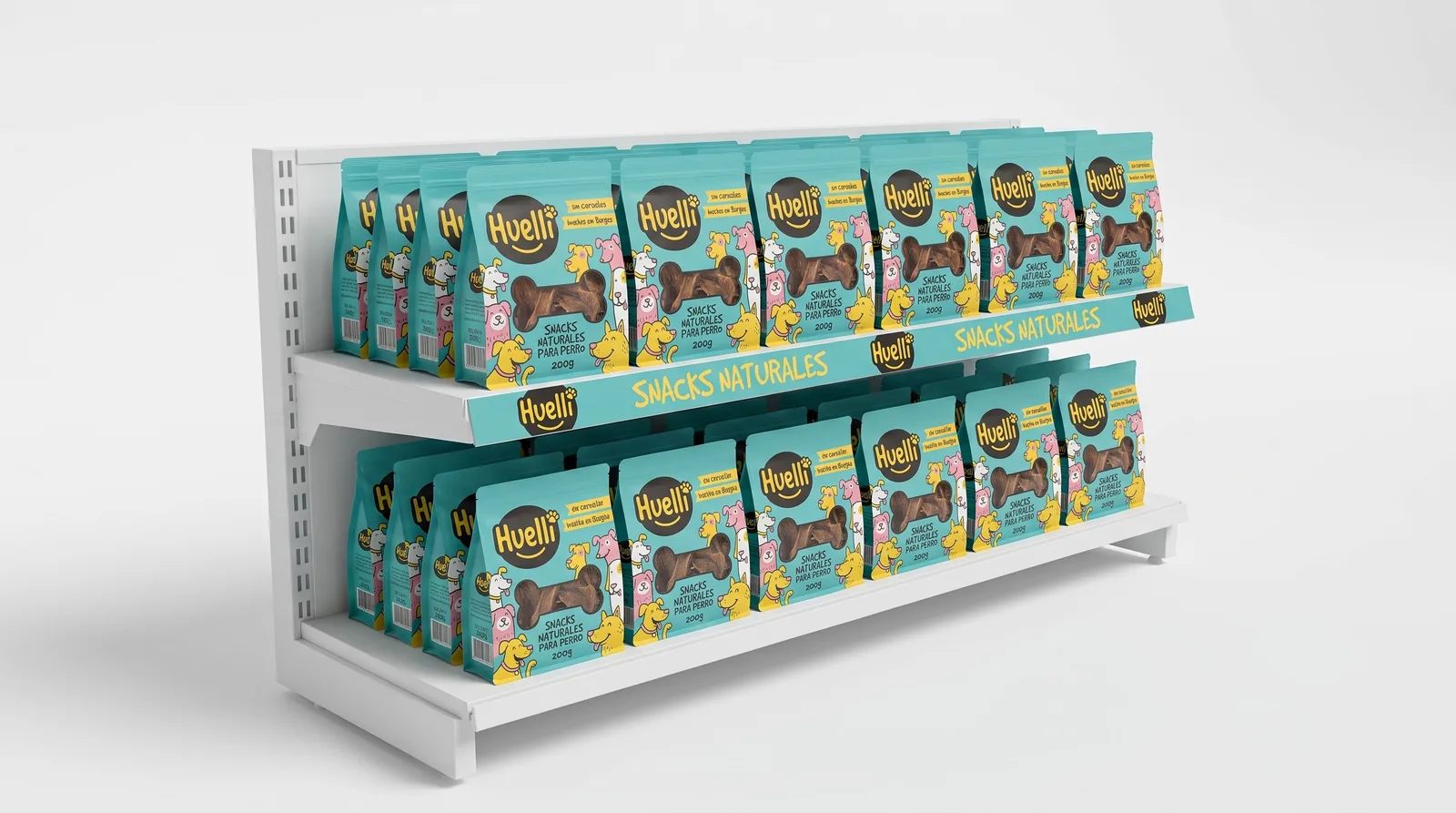 Regleta turquesa de Huelli con el texto Snacks naturales en el canto de una balda con bolsas de snacks para perro